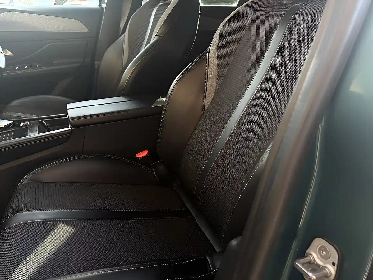 Used 2023 Peugeot 308 Sw Allure Blue - Interior and Exterior details 7