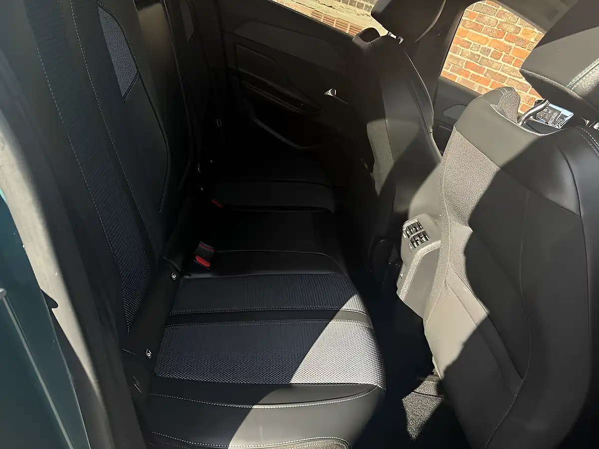 Used 2023 Peugeot 308 Sw Allure Blue - Interior and Exterior details 9