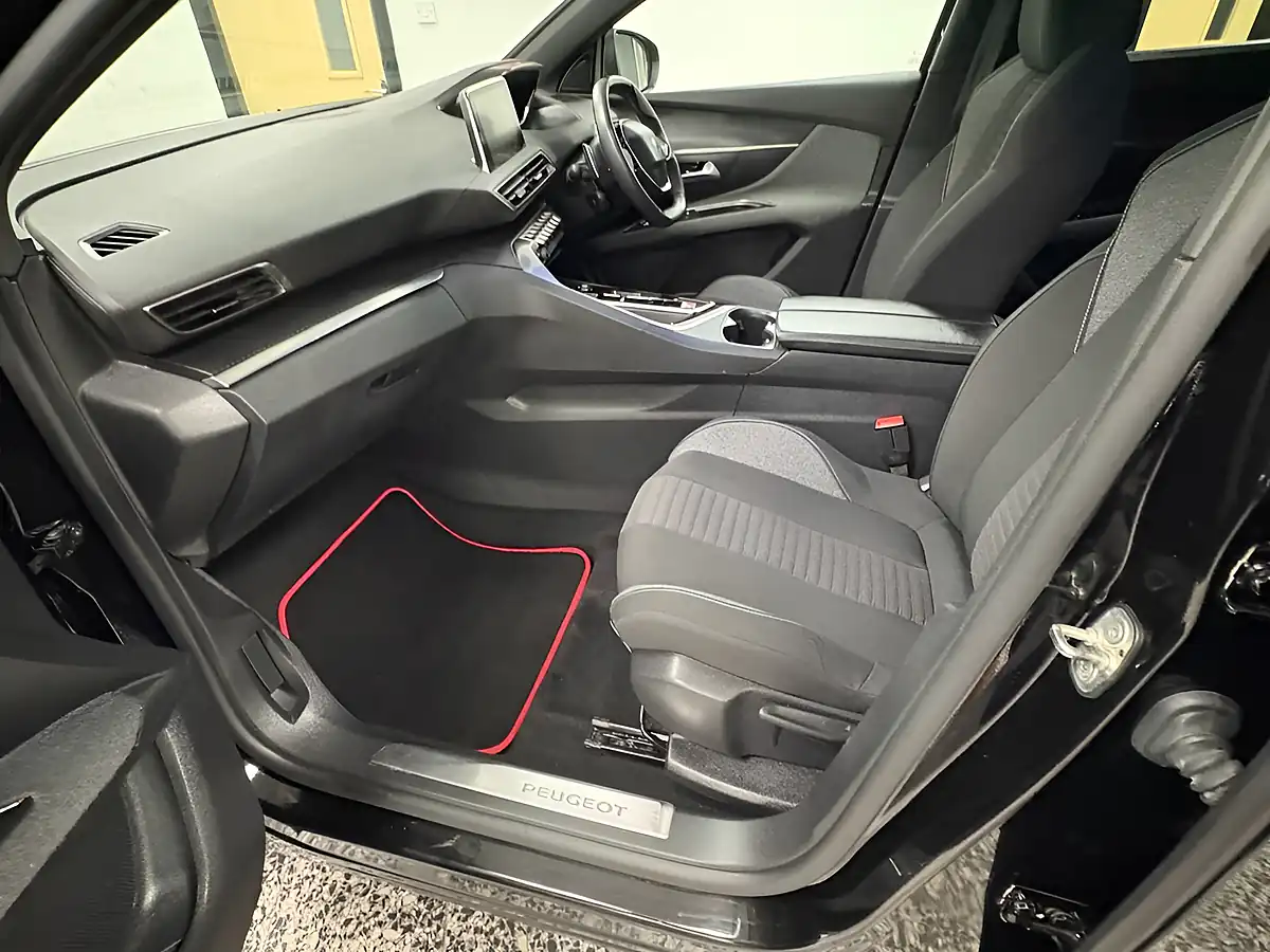 Used 2023 Peugeot 5008 Active Premium + Black - Interior and Exterior details 15