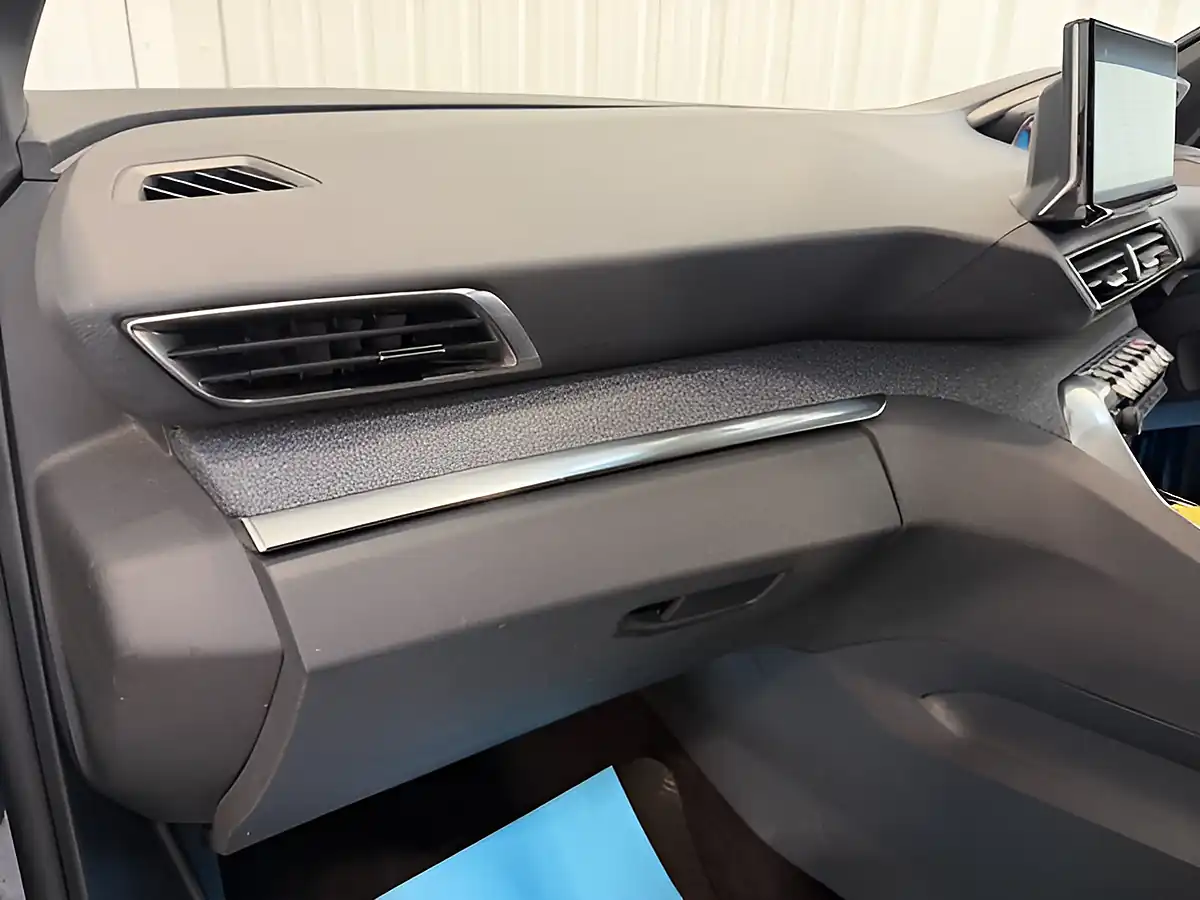 Used 2023 Peugeot 5008 Allure Premium Celebes Blue - Interior and Exterior details 10