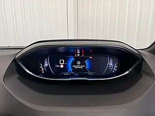 Used 2023 Peugeot 5008 Allure Premium Celebes Blue - Interior and Exterior details 17