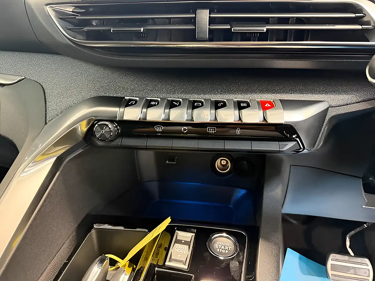 Used 2023 Peugeot 5008 Allure Premium Celebes Blue - Interior and Exterior details 19