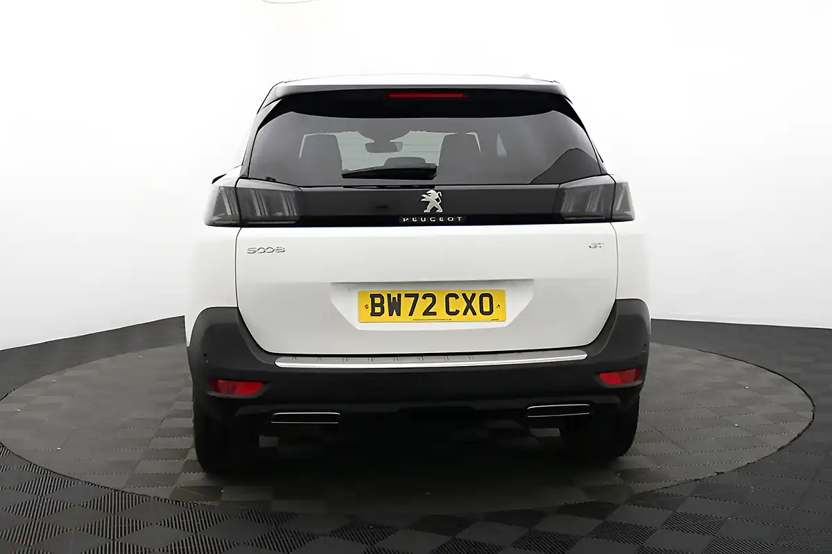 Used 2023 Peugeot 5008 GT Line White - Interior and Exterior details 4