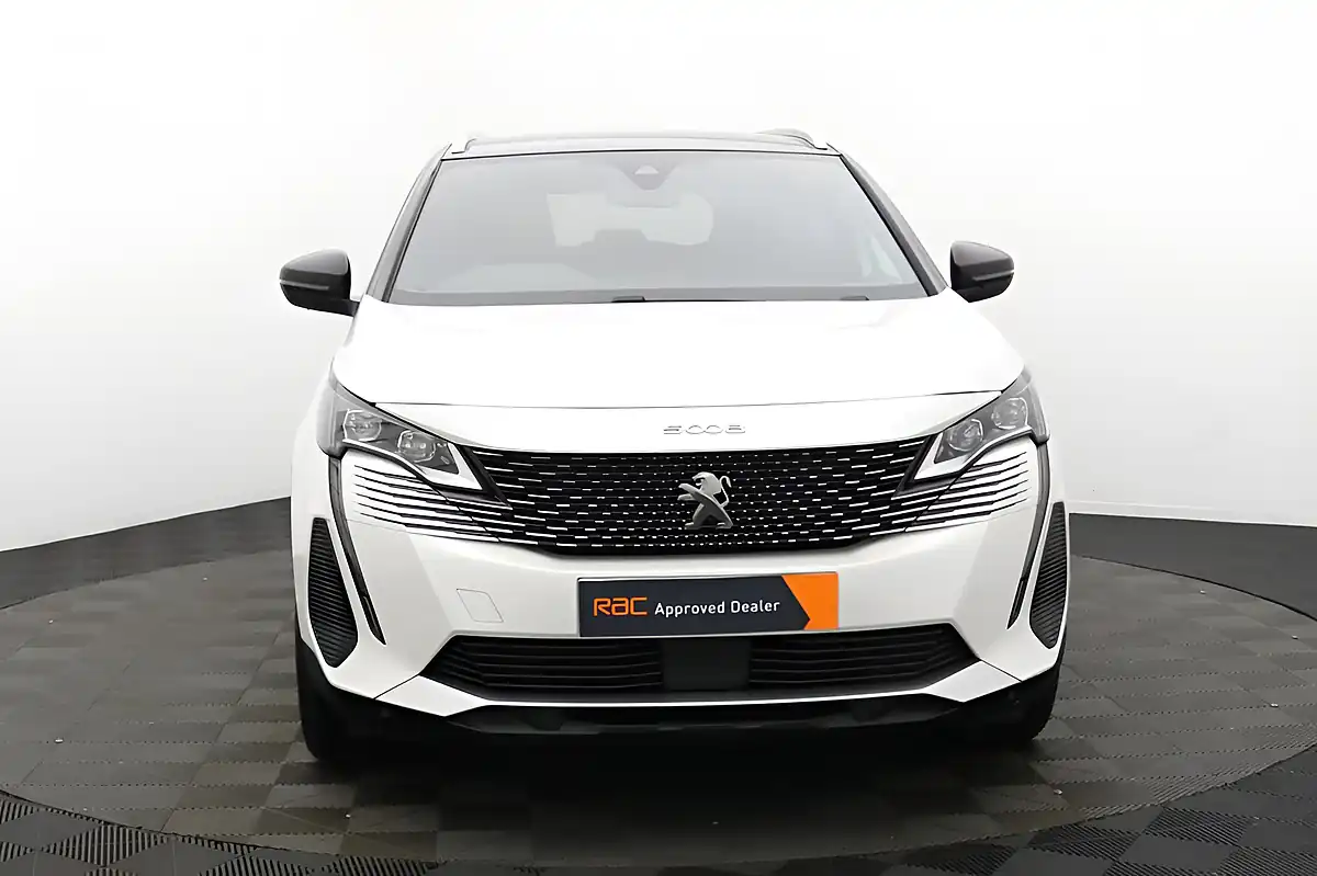 Used 2023 Peugeot 5008 GT Line White - Interior and Exterior details 8