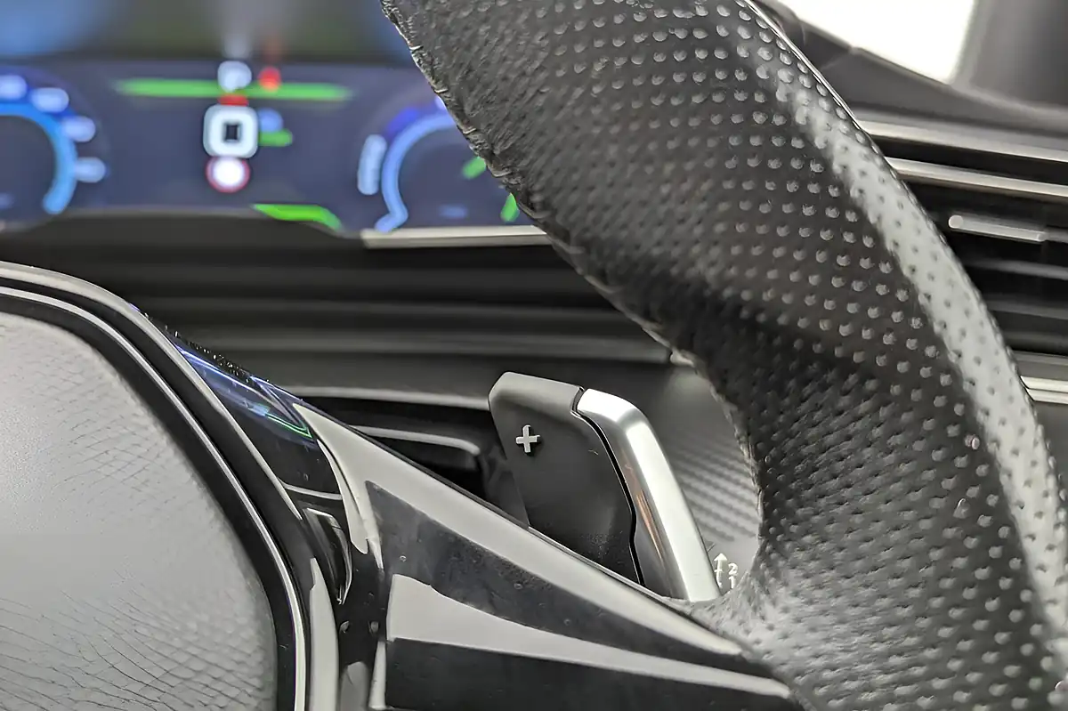 Used 2023 Peugeot 508 GT White - Interior and Exterior details 15