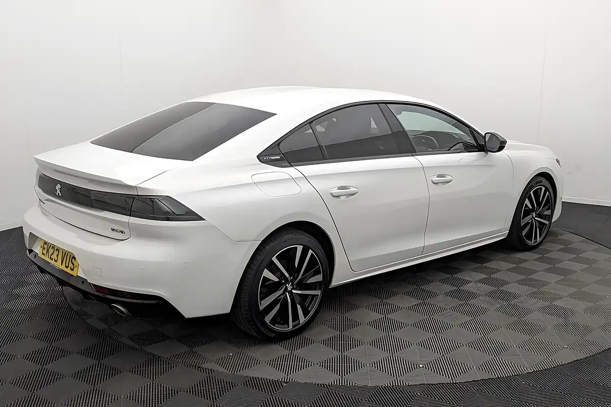 Used 2023 Peugeot 508 GT White - Interior and Exterior details 19