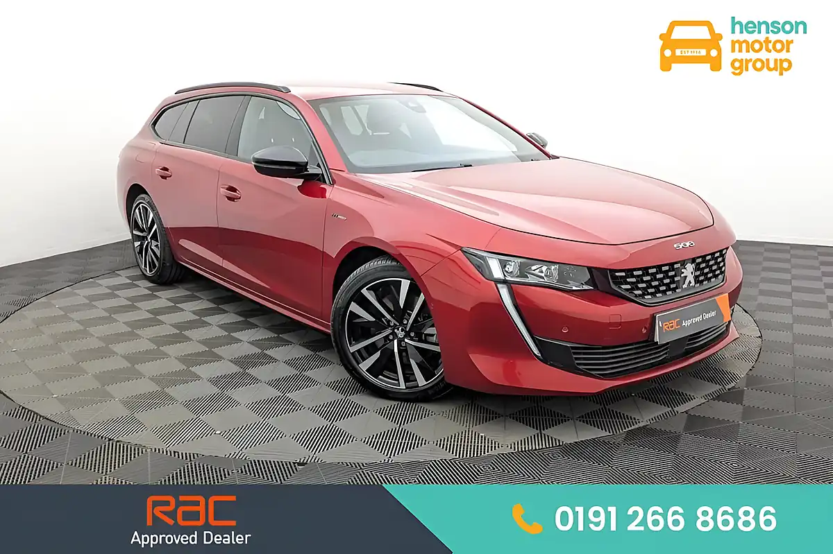 Used 2023 Peugeot 508 Sw GT Red - Front View