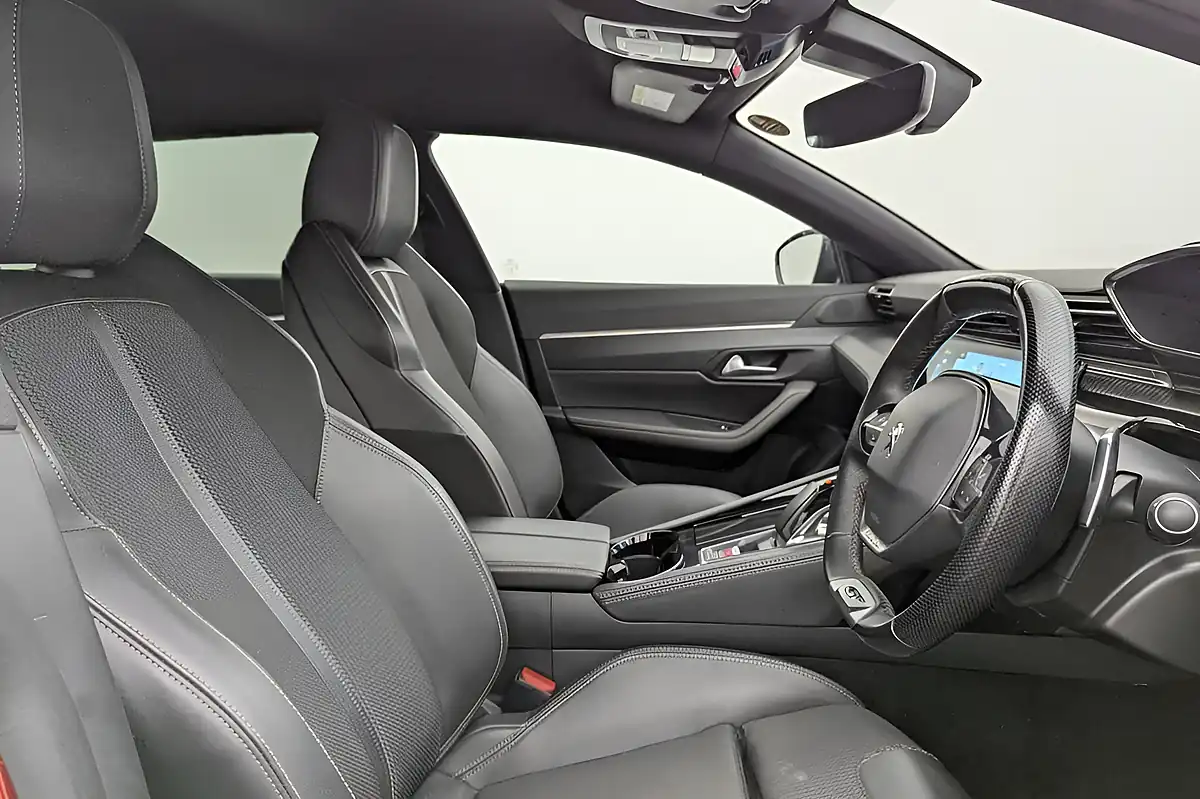 Used 2023 Peugeot 508 Sw GT Red - Interior and Exterior details 2