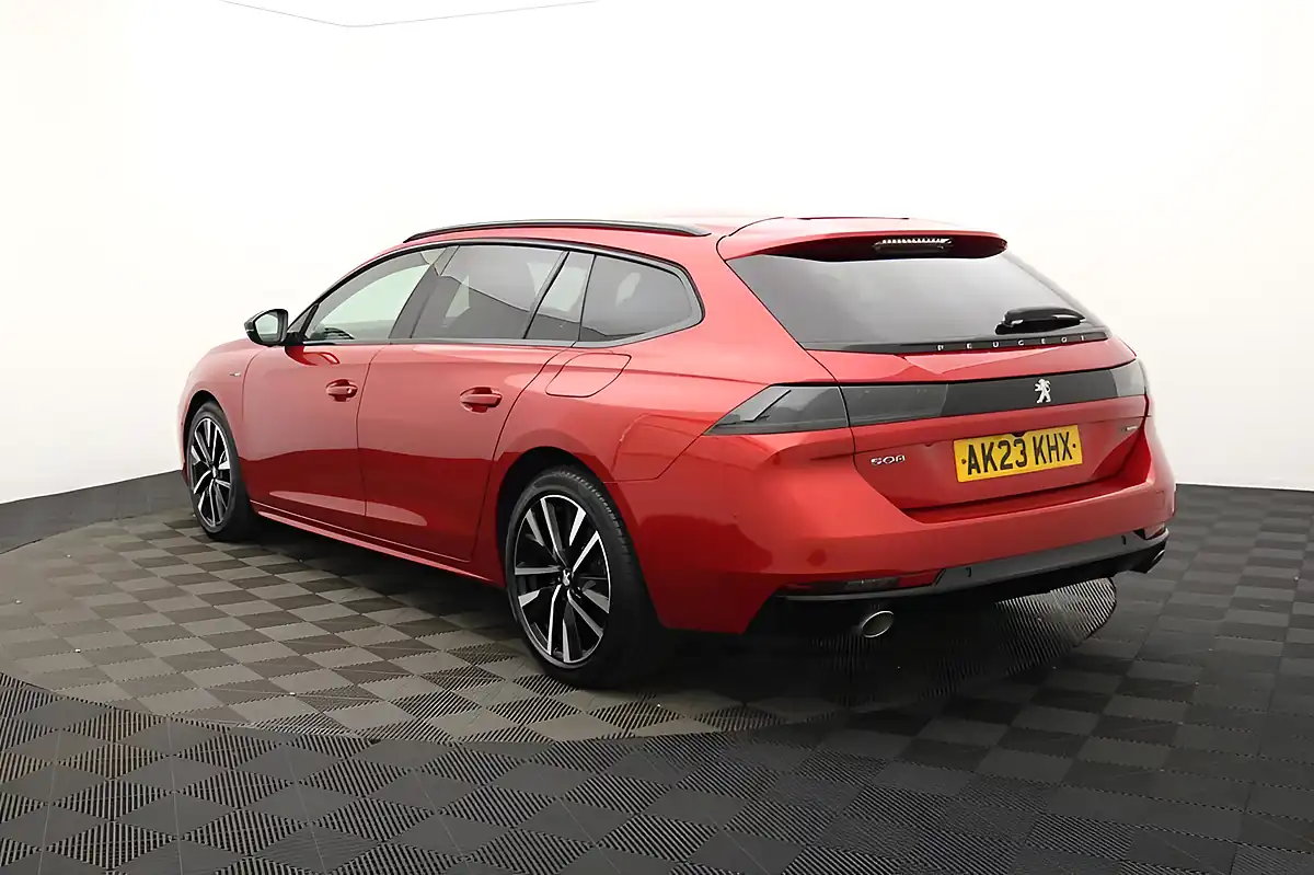 Used 2023 Peugeot 508 Sw GT Red - Interior and Exterior details 5