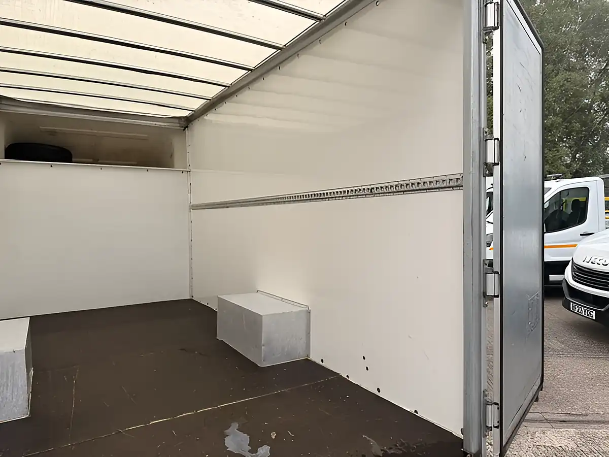 Used 2023 Peugeot Boxer 335 335 4.5 Meter Lwb Low Loader Luton White - Interior and Exterior details 6