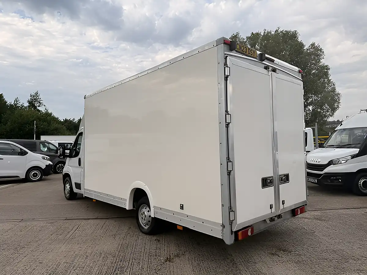 Used 2023 Peugeot Boxer 335 335 4.5 Meter Lwb Low Loader Luton White - Interior and Exterior details 8