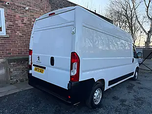 Used 2023 Peugeot Boxer 335 Professional Prem+ L3H2 White - Interior and Exterior details 3