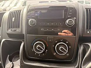 Used 2023 Peugeot Boxer 335 Professional Premium Plus White - Interior and Exterior details 18