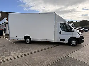 Used 2023 Peugeot Boxer 335 Professional Premium Plus White - Interior and Exterior details 2