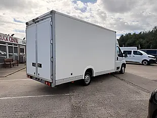 Used 2023 Peugeot Boxer 335 Professional Premium Plus White - Interior and Exterior details 4