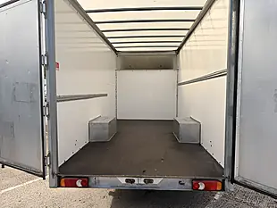 Used 2023 Peugeot Boxer 335 Professional Premium Plus White - Interior and Exterior details 6
