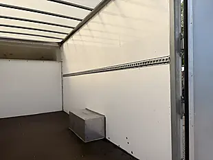 Used 2023 Peugeot Boxer 335 Professional Premium Plus White - Interior and Exterior details 7