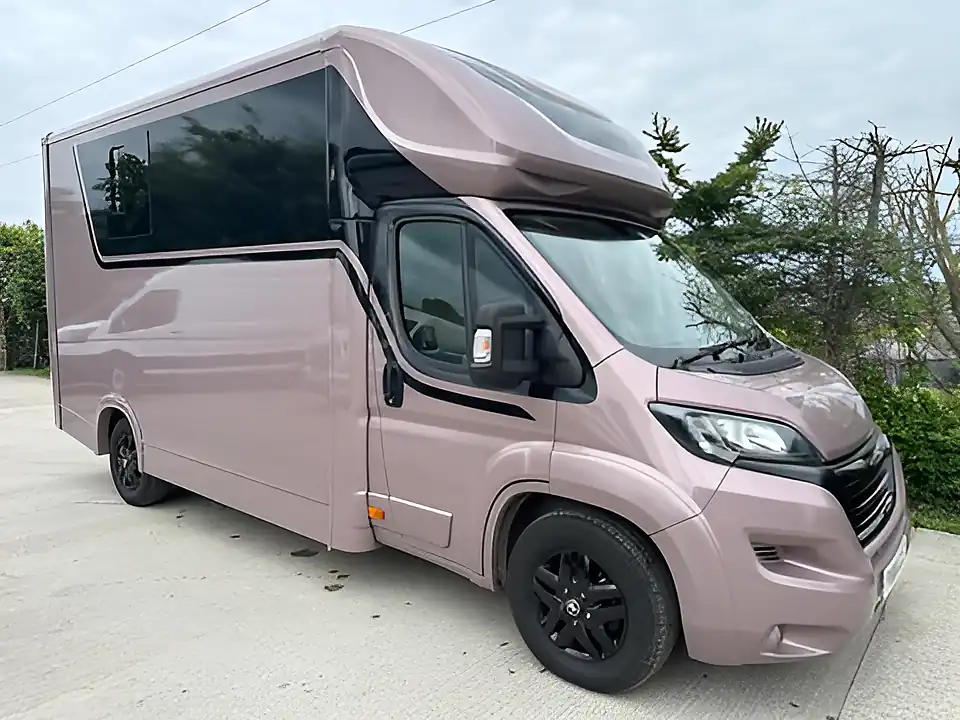 Used 2023 Peugeot Boxer 435 Pro Stallion Partition Horsebox White - Interior and Exterior details 12