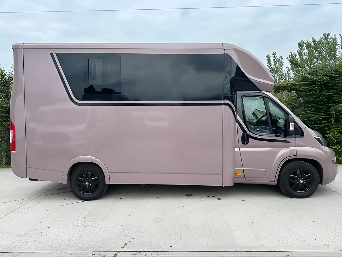 Used 2023 Peugeot Boxer 435 Pro Stallion Partition Horsebox White - Interior and Exterior details 13