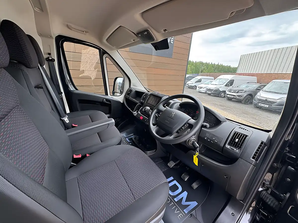Used 2023 Peugeot Boxer Professional Premium Plus L4H2 Grey - Interior and Exterior details 15