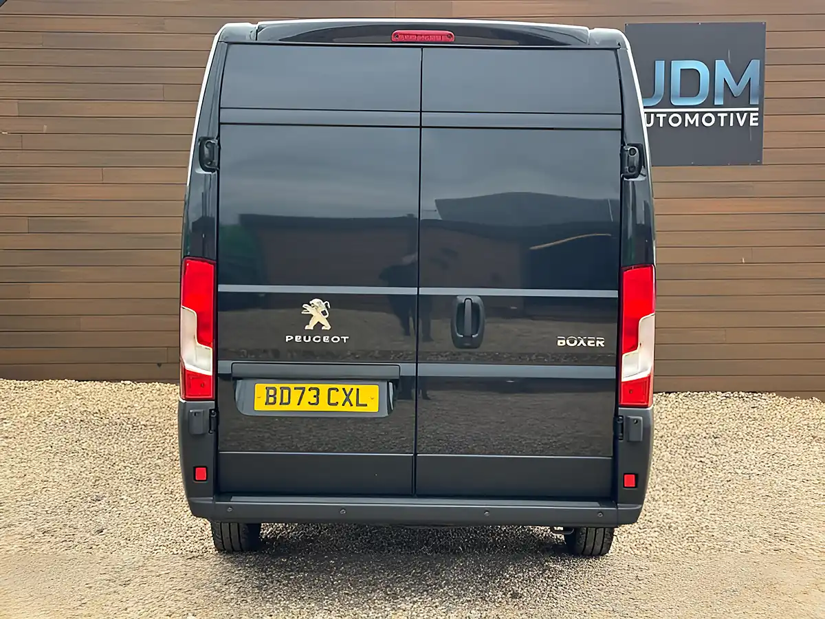 Used 2023 Peugeot Boxer Professional Premium Plus L4H2 Grey - Interior and Exterior details 4