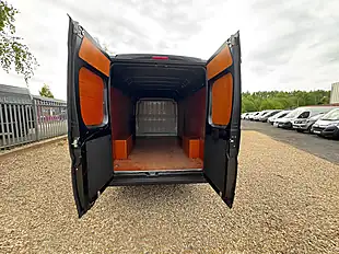 Used 2023 Peugeot Boxer Professional Premium Plus L4H2 Grey - Interior and Exterior details 5