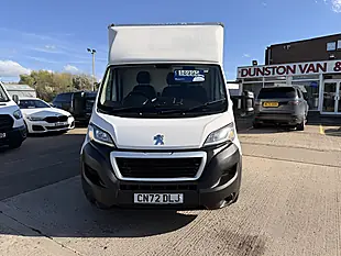 Used 2023 Peugeot Boxer Professional Premium Plus White - Interior and Exterior details 10