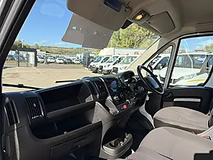 Used 2023 Peugeot Boxer Professional Premium Plus White - Interior and Exterior details 13