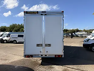 Used 2023 Peugeot Boxer Professional Premium Plus White - Interior and Exterior details 4