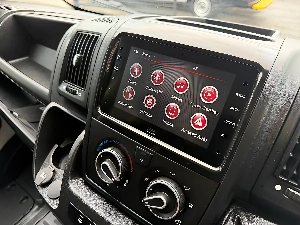 Used 2023 Peugeot Boxer Professional Premium + White - Interior and Exterior details 4
