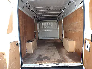 Used 2023 Peugeot Boxer Professional White - Interior and Exterior details 12