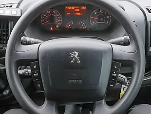 Used 2023 Peugeot Boxer Professional White - Interior and Exterior details 6