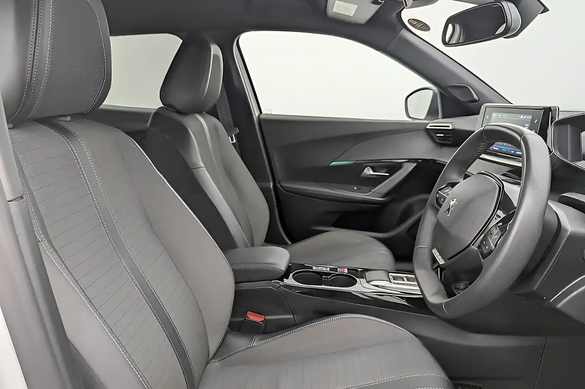 Used 2023 Peugeot E-2008 Allure Premium + Pearlescent White - Interior and Exterior details 2