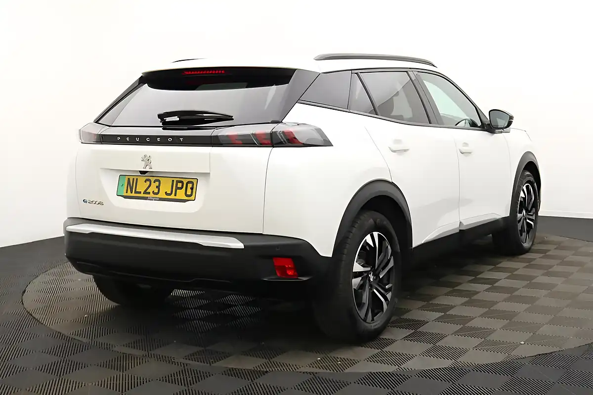 Used 2023 Peugeot E-2008 Allure Premium + Pearlescent White - Interior and Exterior details 3