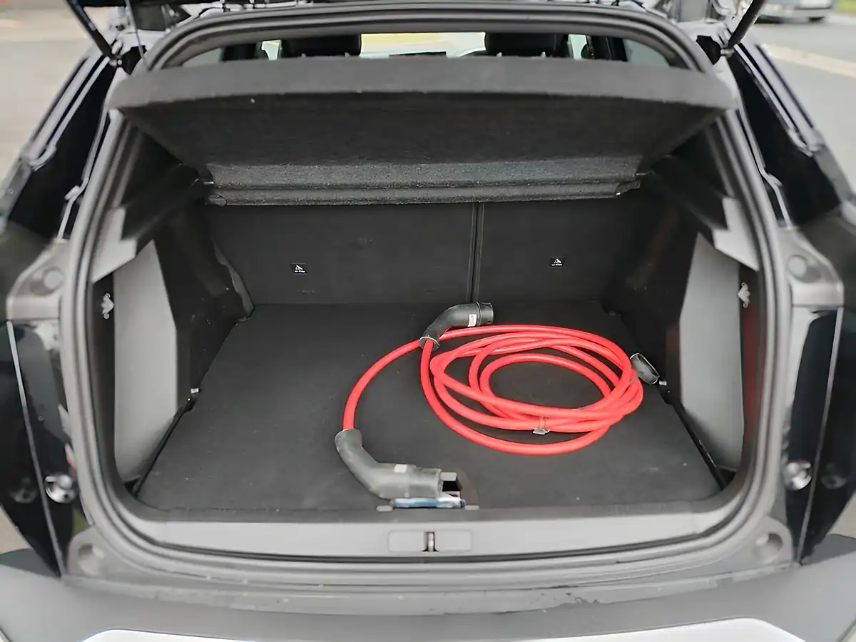 Used 2023 Peugeot E-2008 GT Black - Interior and Exterior details 10