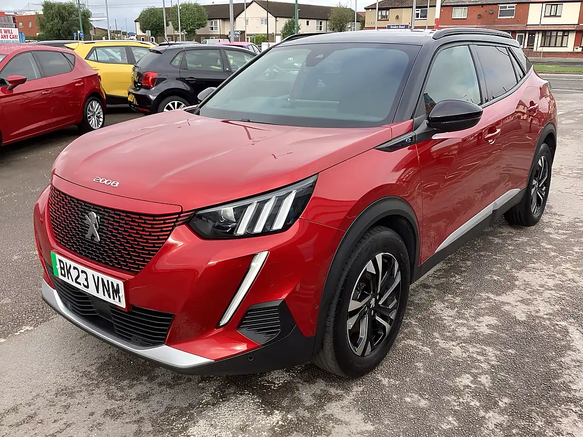 Used 2023 Peugeot E-2008 GT Elixir Red - Interior and Exterior details 5