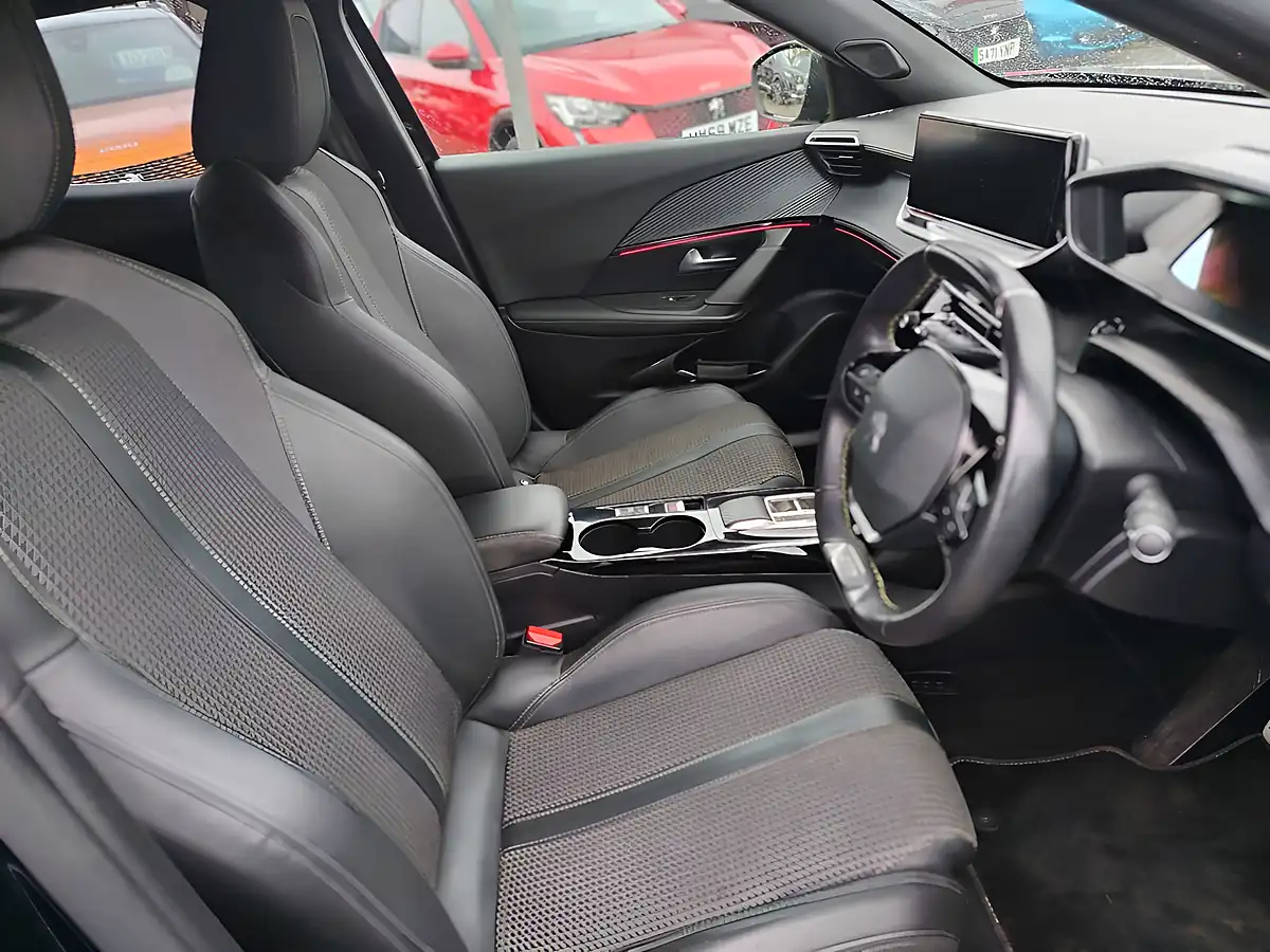 Used 2023 Peugeot E-2008 GT Nera Black - Interior and Exterior details 11