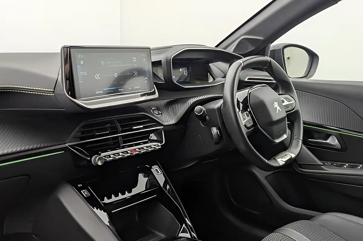 Used 2023 Peugeot E-208 GT Blue - Interior and Exterior details 13
