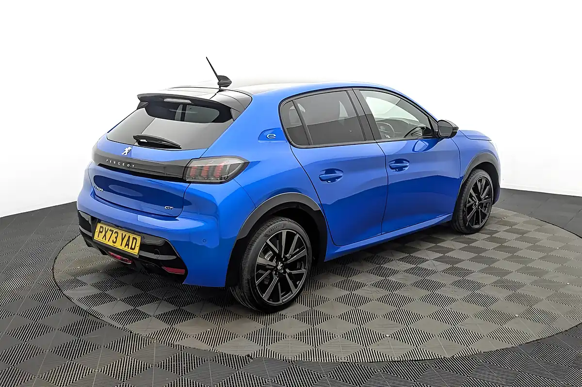 Used 2023 Peugeot E-208 GT Blue - Interior and Exterior details 19