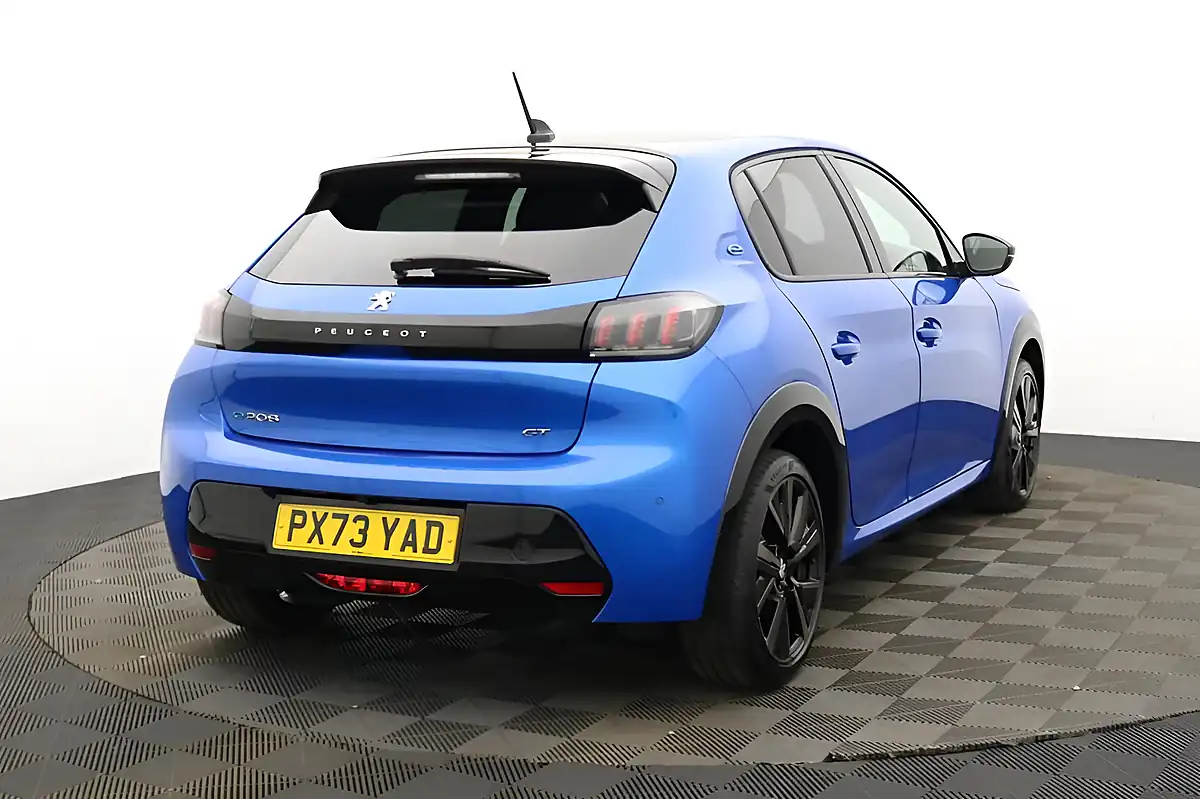 Used 2023 Peugeot E-208 GT Blue - Interior and Exterior details 4