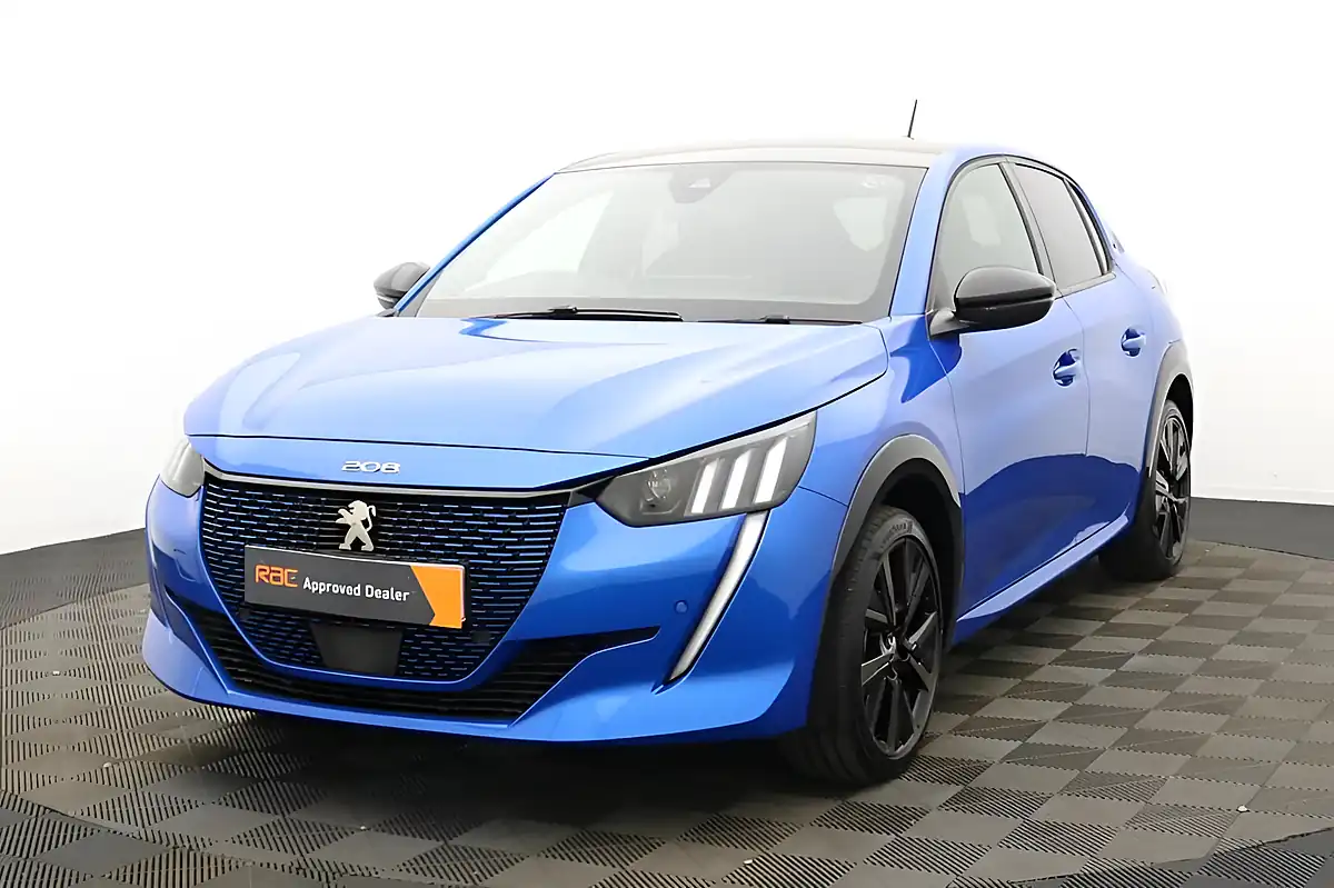 Used 2023 Peugeot E-208 GT Blue - Interior and Exterior details 8