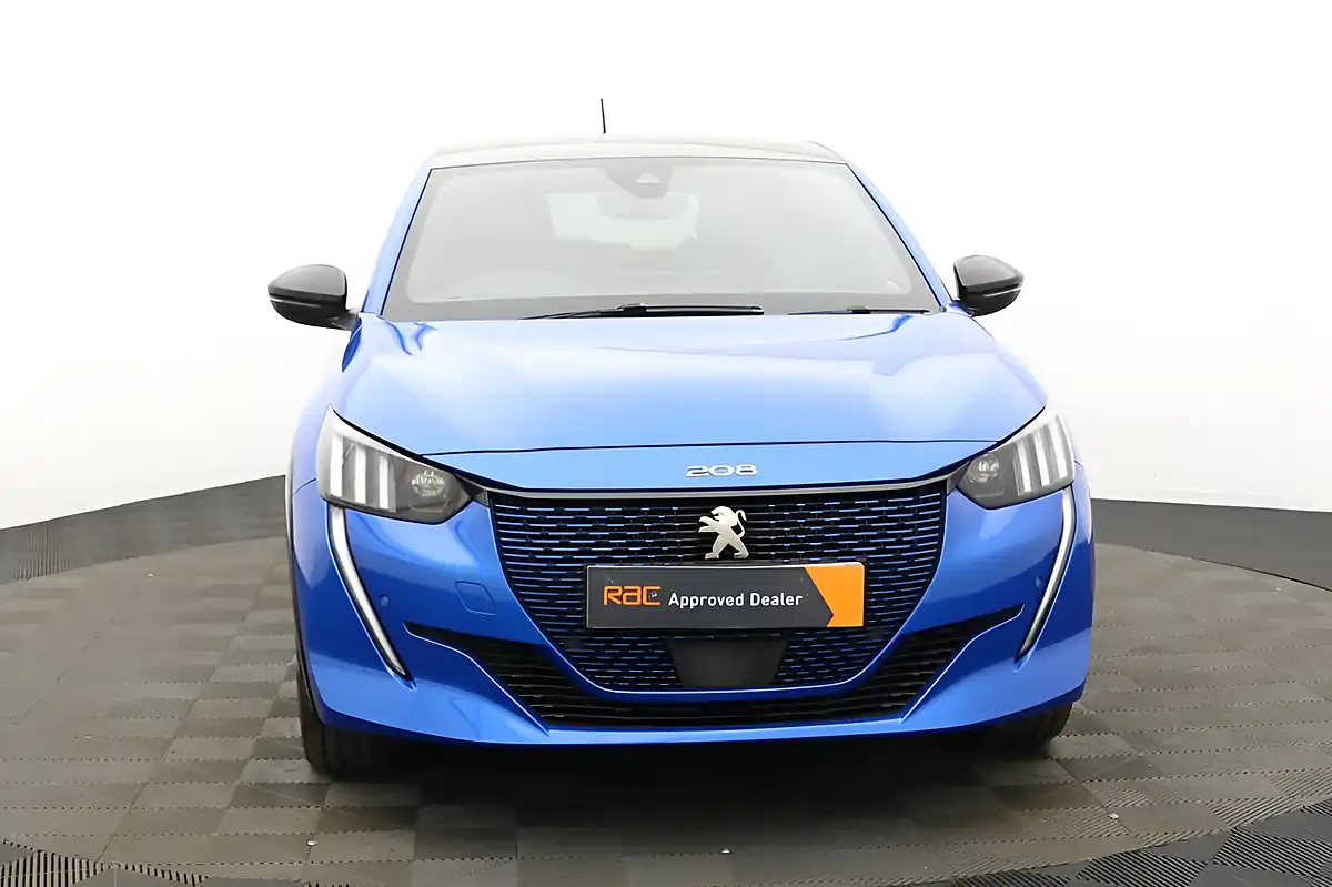 Used 2023 Peugeot E-208 GT Blue - Interior and Exterior details 9