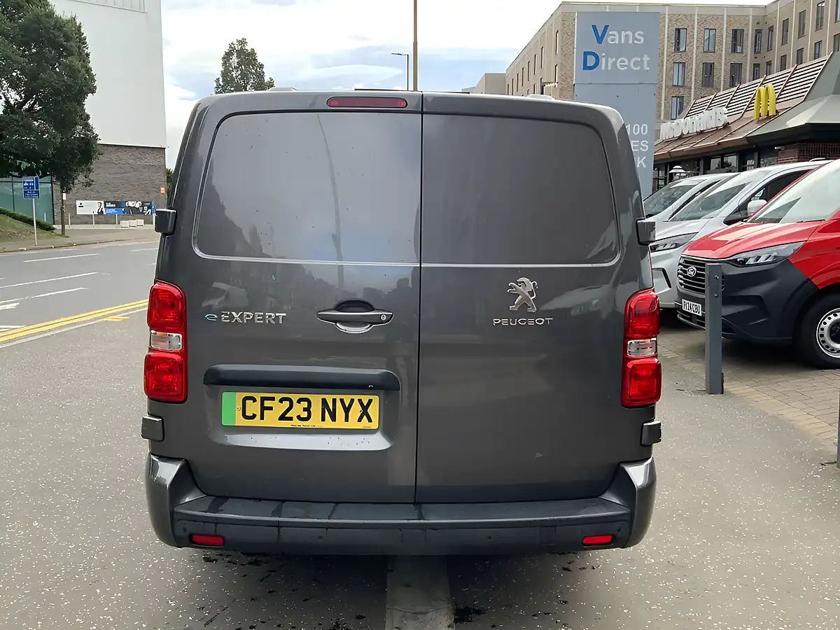 Used 2023 Peugeot E-Expert Asphalt Premium + Long Cumulus Grey - Interior and Exterior details 5