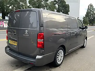 Used 2023 Peugeot E-Expert Asphalt Premium + Long Cumulus Grey - Interior and Exterior details 6