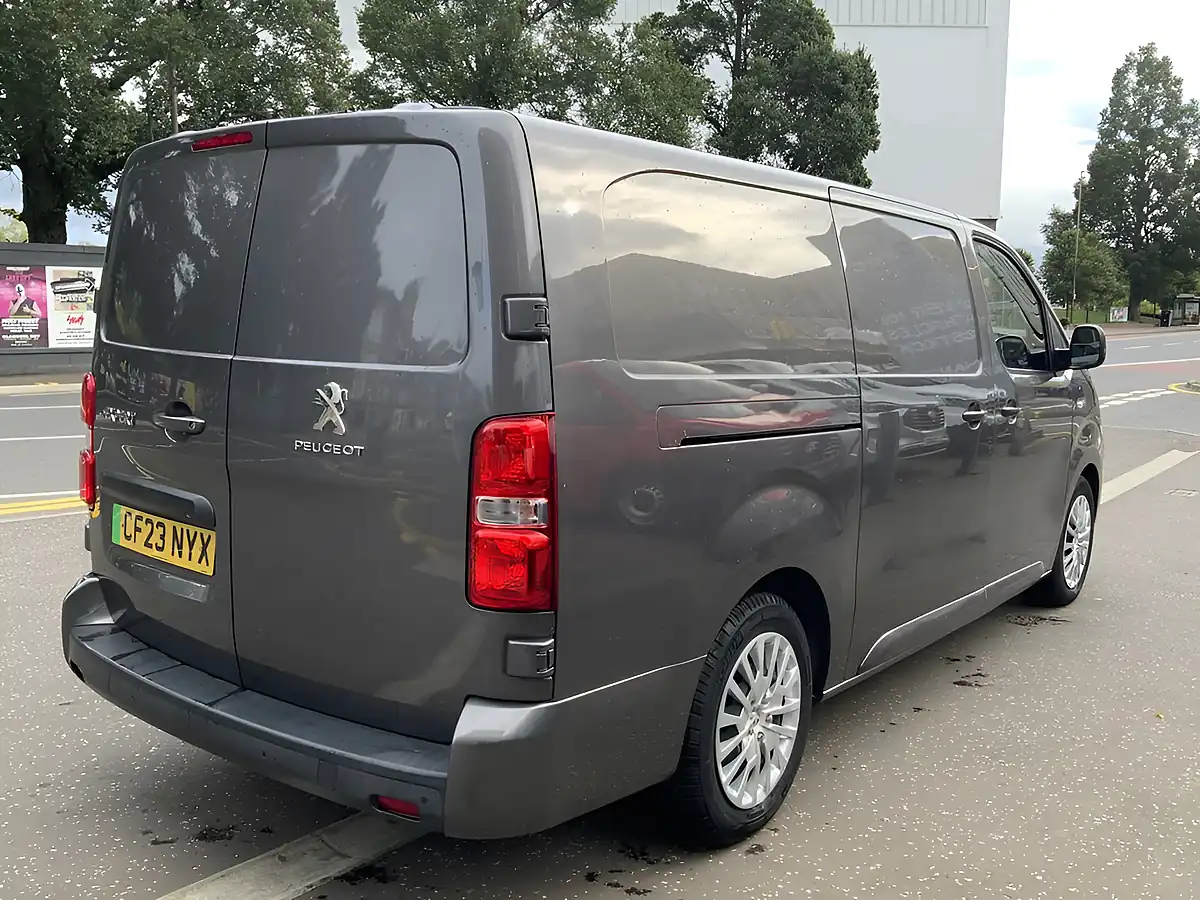 Used 2023 Peugeot E-Expert Asphalt Premium + Long Cumulus Grey - Interior and Exterior details 6