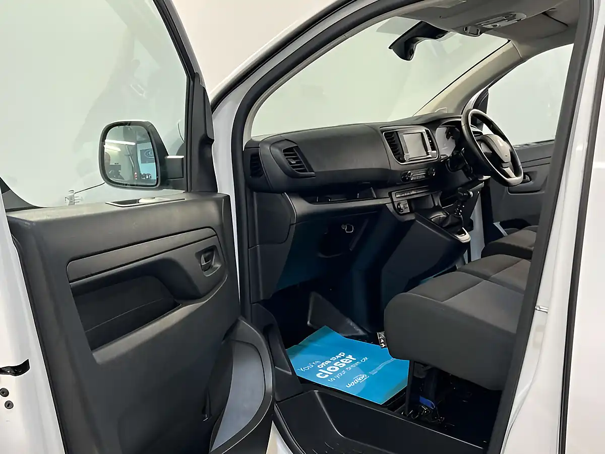 Used 2023 Peugeot Expert Asphalt Premium+ Long Panel Van White - Interior and Exterior details 12