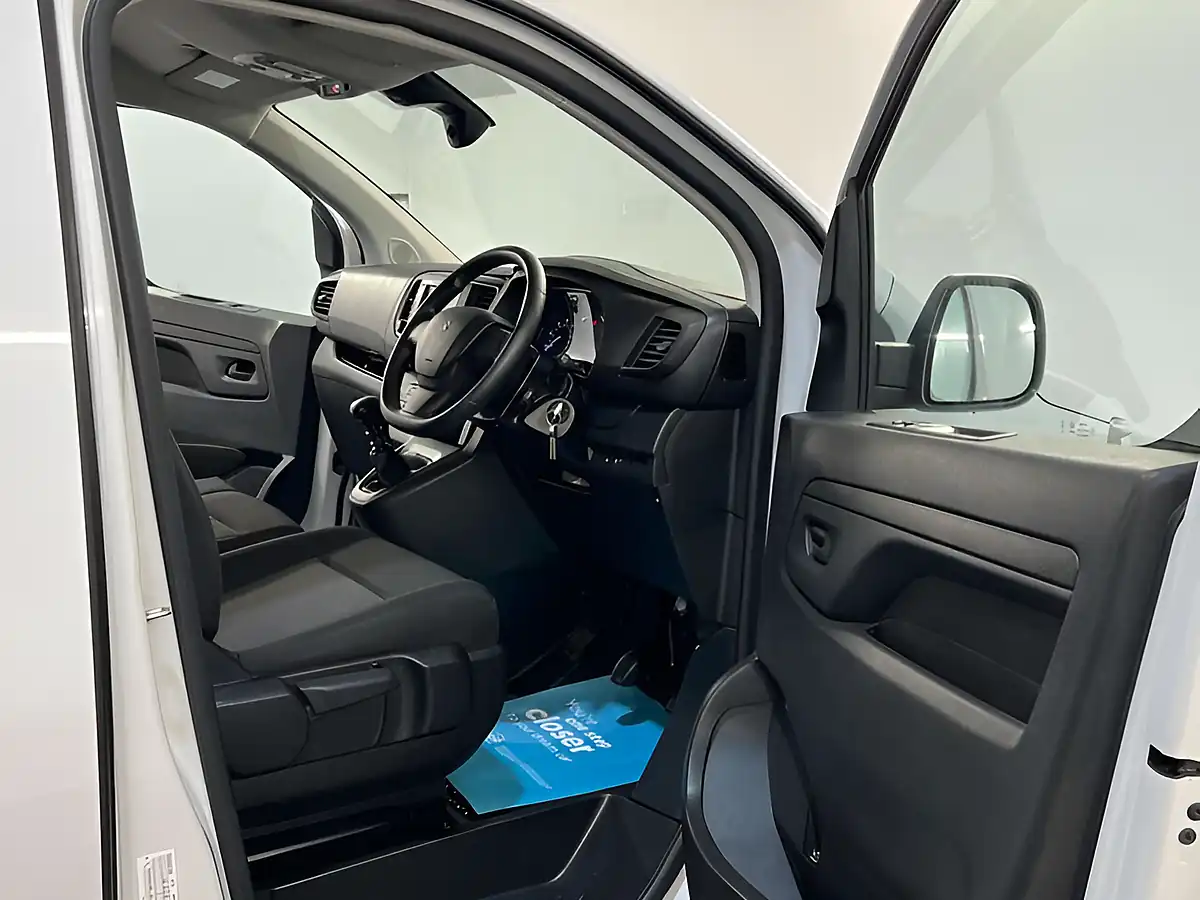 Used 2023 Peugeot Expert Asphalt Premium+ Long Panel Van White - Interior and Exterior details 8