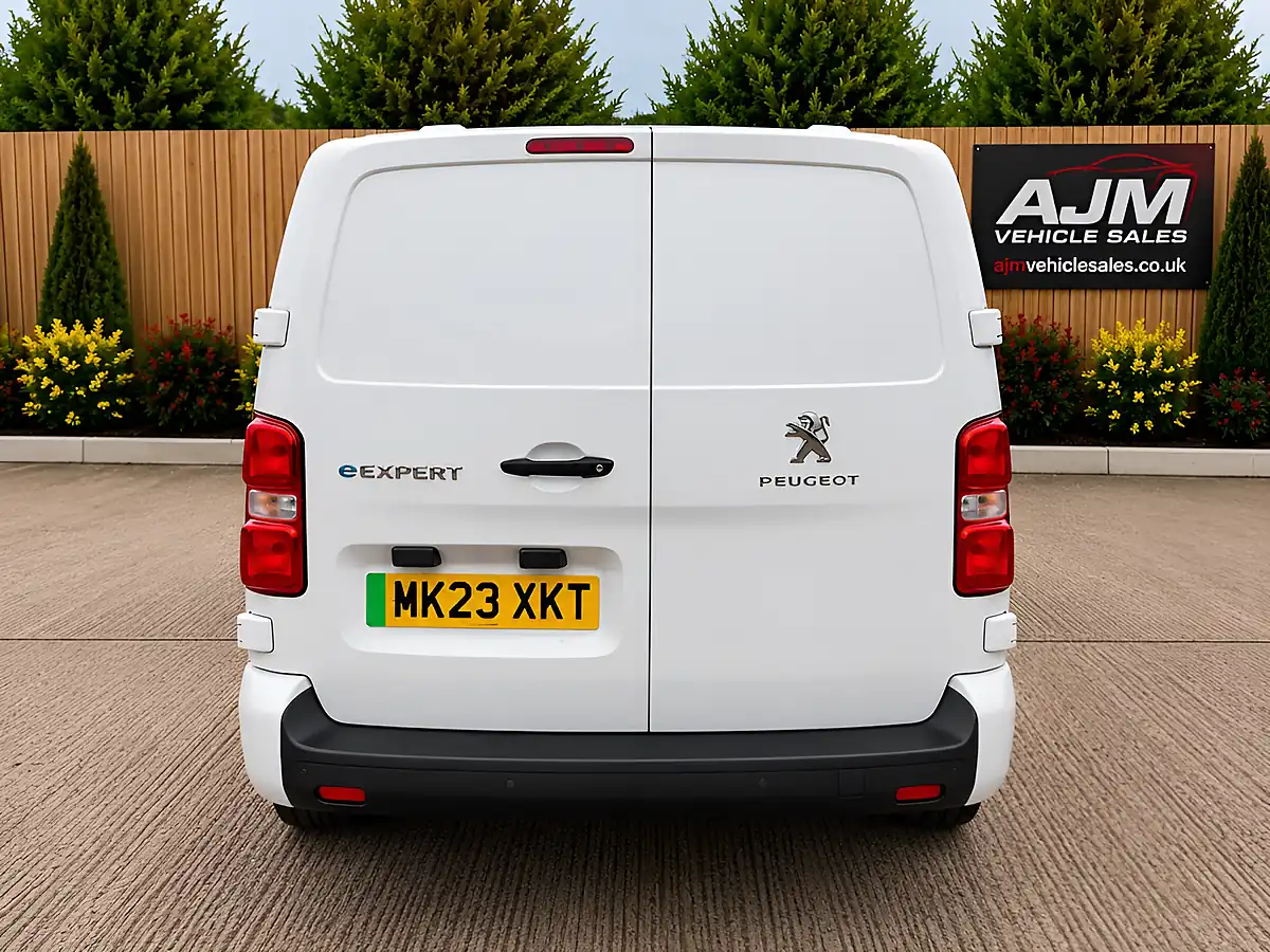Used 2023 Peugeot Expert Asphalt Premium Plus L2 White - Interior and Exterior details 6