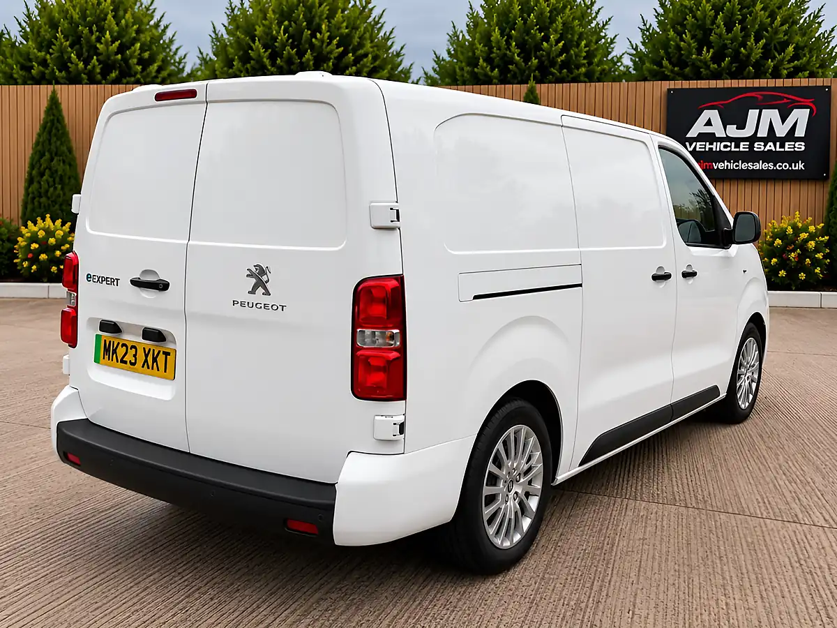 Used 2023 Peugeot Expert Asphalt Premium Plus L2 White - Interior and Exterior details 7