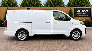 Used 2023 Peugeot Expert Asphalt Premium Plus L2 White - Interior and Exterior details 8